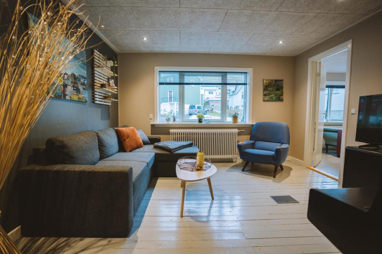 Brekkustova - Modern, Cosy And Spacious Apartment Klaksvik Bagian luar foto